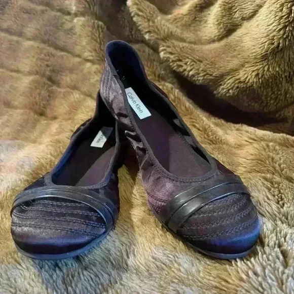 Women’s CALVIN KLEIN Kyoko Brown Stretch Ballet Flats Size 10m - Picture 4 of 11